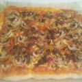 Pizza de carne y champiñones (masa de pizza[...]