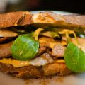 Sandwich de ternera con mayonesa de mostaza[...]
