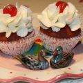 Red cupcakes TM5