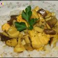 Curry de pollo y setas con arroz