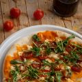 Pizza de tomates cherry asados, queso de cabra[...]