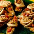 Pechugas de pavo con tostadas y tomate
