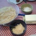 Spaghetti con queso y mantequilla