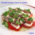 Ensalada de tomate caprese con anchoas