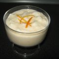 Mousse de yogur con naranja