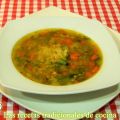 Sopa de verduras con pasta receta fácil y rápida