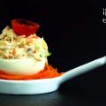 Huevos rellenos de ensalada de atún con mayonesa