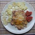 Pollo al horno, con queso patatas y tomate[...]