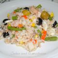 Ensalada de arroz con marisco y verduras...
