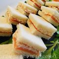 CANAPES DE SALMÓN CON BOCADELIA