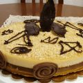  Tarta de turrón y chocolate y galletas[...]