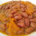Potaje de alubias canela con calabaza naranja