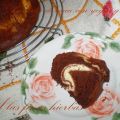 Bizcocho de yogur al cacao con relleno