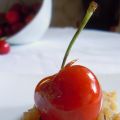 Cerezas con migas: un dulce bocado