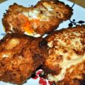 Huevos saturados de bechamel