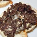 TOSTA DE REVUELTO DE MORCILLA