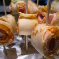 BOCADOS DE CREPES DE JAMON DE YORK Y SOBREASADA