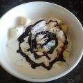 Macedonia con crema de queso.