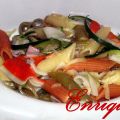 MACARRONES CON AJO, SURIMI, Y CALABACIN