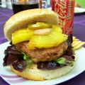 Hamburguesa de Ternera con Piña y Jalapeños