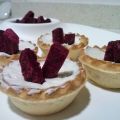CANASTILLAS DE QUESO Y FRUTOS ROJOS