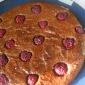 BIZCOCHO DE CHOCOLATE CON FRAMBUESAS