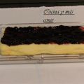 PASTEL DE YOGURT CON MERMELADA DE FRUTAS DEL[...]