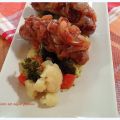 Butifarra con cebolla caramelizada y verduras
