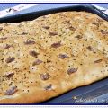 Focaccia con anchoas y orégano