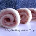 Canapés en espiral con paté y mermelada