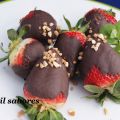 FRESAS CHOCOLATEADAS (DIA DE LA FRESA)