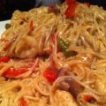 Pad thai de pollo y gambas