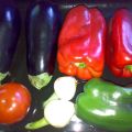 Escalibada de pimientos, berenjenas, tomate y[...]