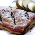 Hojaldre con peras y chocolate