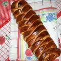 TRENZA RELLENA SALADA