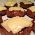 MINI HAMBURGUESAS CON QUESO