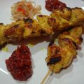 Brocheta tandoori con mermelada de tomate y[...]