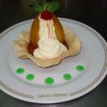 Peras al champagne con crema chantilly