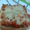 Pizza de pan  de molde de carne