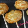 Piruletas de hojaldre con forma de calabaza[...]