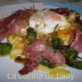 Patatas con Jamón, Huevo y Pimientos del Padrón