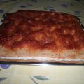 Bizcocho de manzana caramelizada con canela