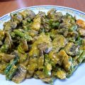 Revuelto de champiñones, trigueros y langostinos
