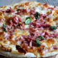 Pizza de mozarella, zucca e pancetta con[...]