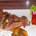 Muslo de pavo con salsa de higos chumbos.