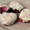 Doughnuts rosas para San Valentín, con remolacha