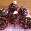 Cupcakes de brownie de almendra