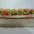 TOSTA CON TOQUE MEJICANO Y NUGGETS DE POLLO[...]