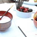 BROCHETAS DE FRUTAS DEL BOSQUE CON YOGUR.[...]