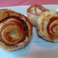 Rollitos de hojaldre con jamón y queso